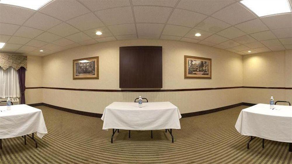 Holiday Inn Express Hotel & Suites Circleville By Ihg Экстерьер фото