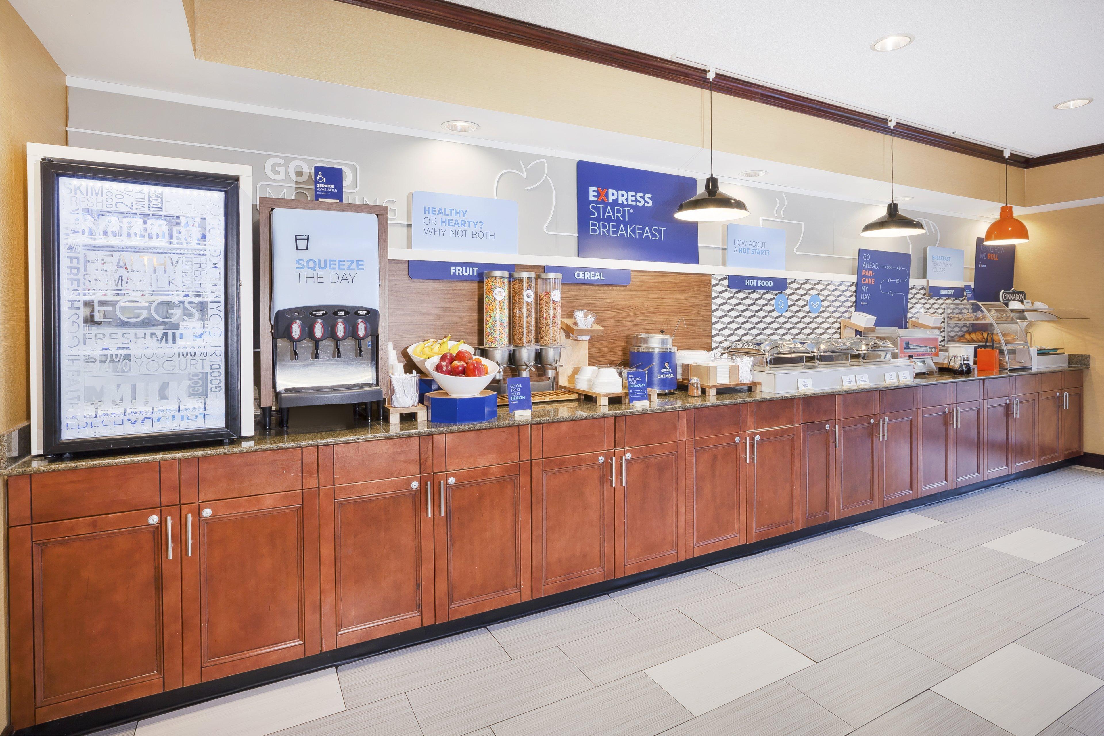 Holiday Inn Express Hotel & Suites Circleville By Ihg Экстерьер фото