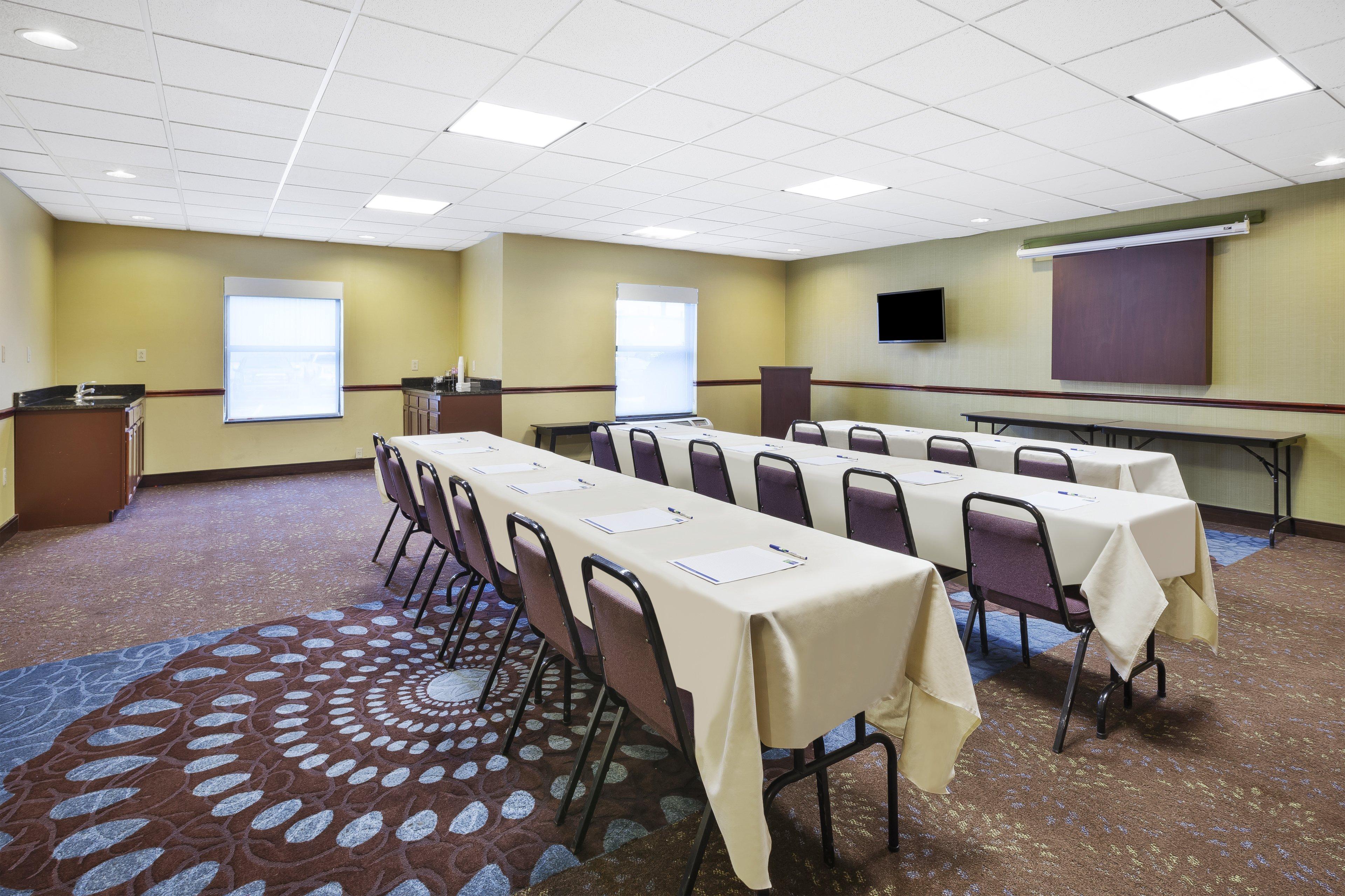 Holiday Inn Express Hotel & Suites Circleville By Ihg Экстерьер фото