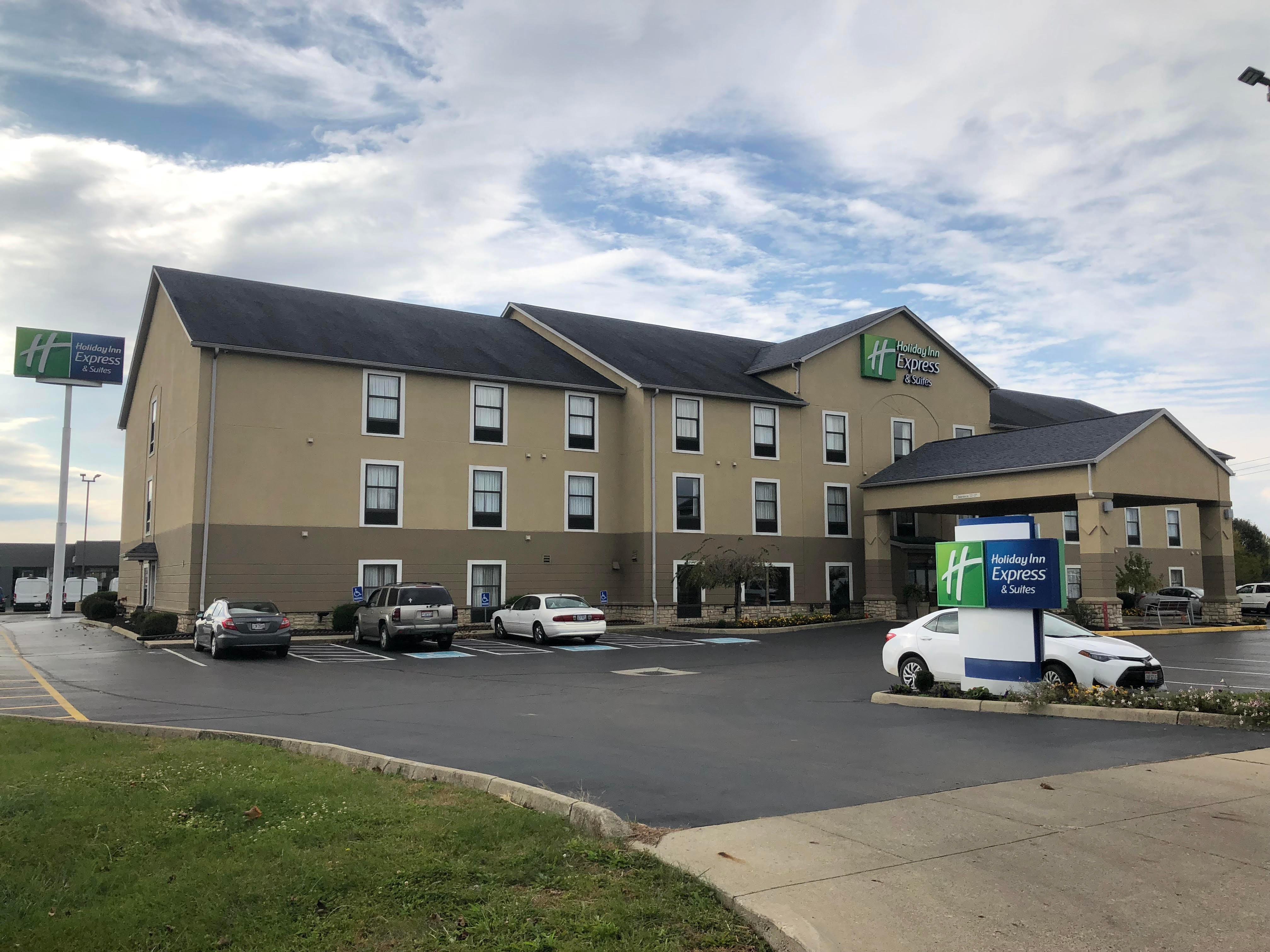 Holiday Inn Express Hotel & Suites Circleville By Ihg Экстерьер фото